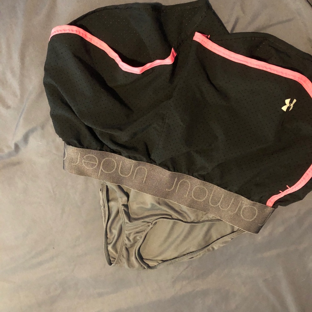 Running shorts - Picture 5 of 5
